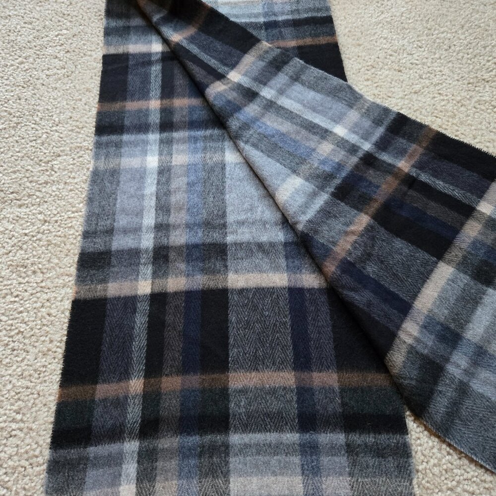 NWOT Cashmere Plaid Scarf - Picture 2 of 6